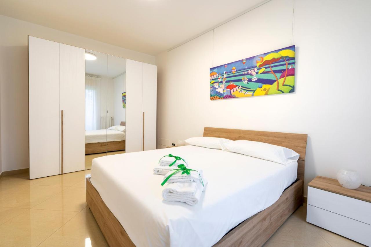 Boscoincitta Apt With Garage And Whirlpool Tub บารี ภายนอก รูปภาพ