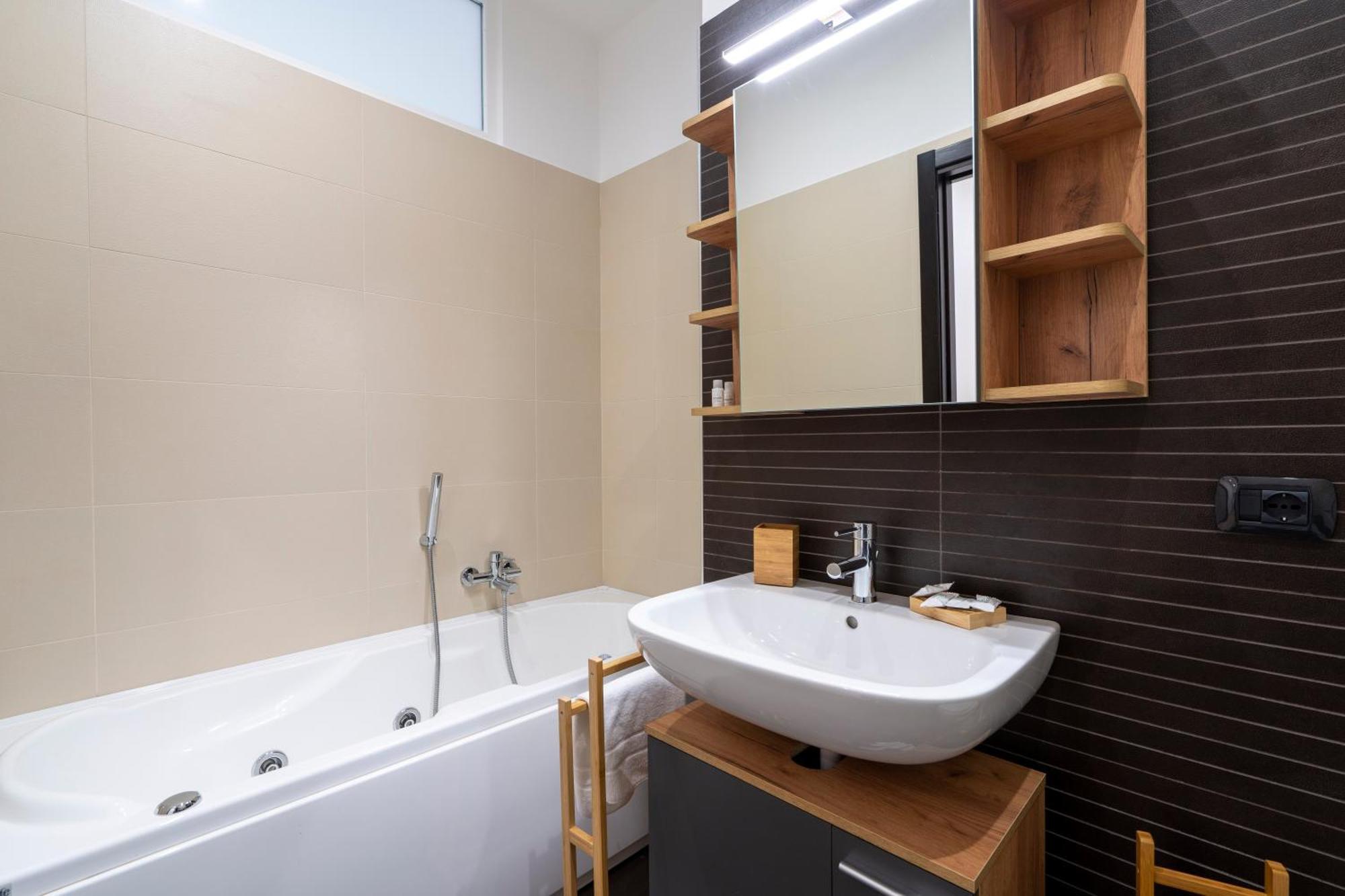 Boscoincitta Apt With Garage And Whirlpool Tub บารี ภายนอก รูปภาพ